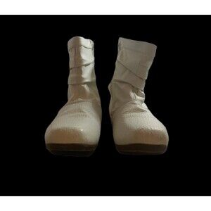 White Ankle Boot, Size 7 1/2